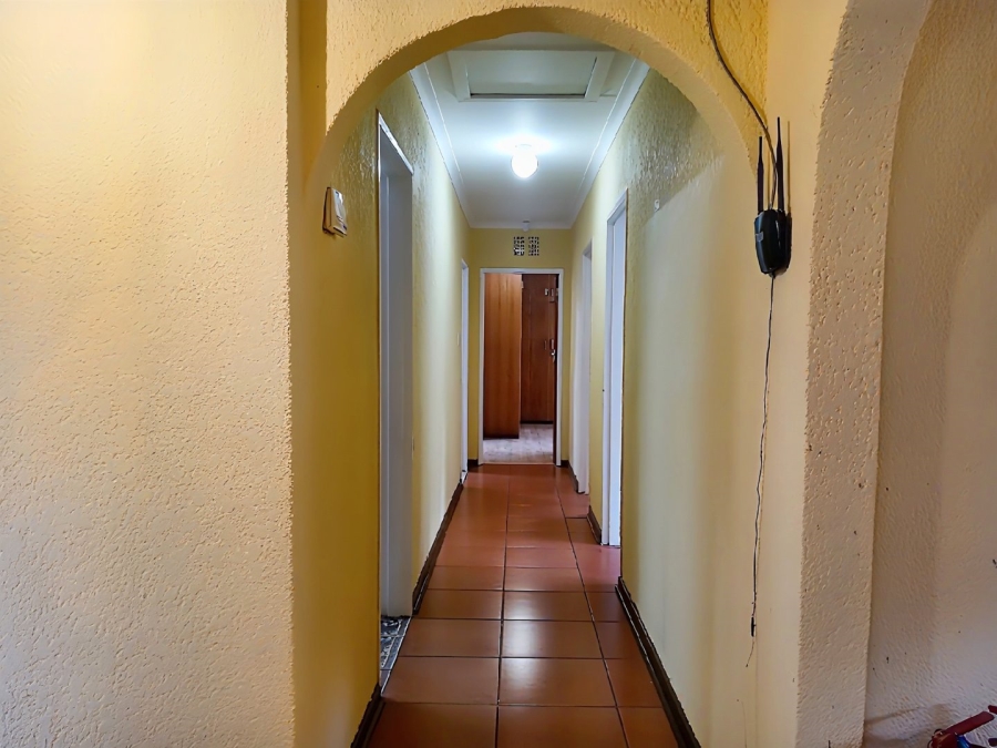 5 Bedroom Property for Sale in Universitas Ridge Free State